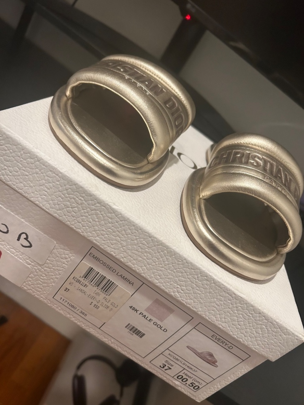Christian Dior gold leather slides - Picture 3 of 4